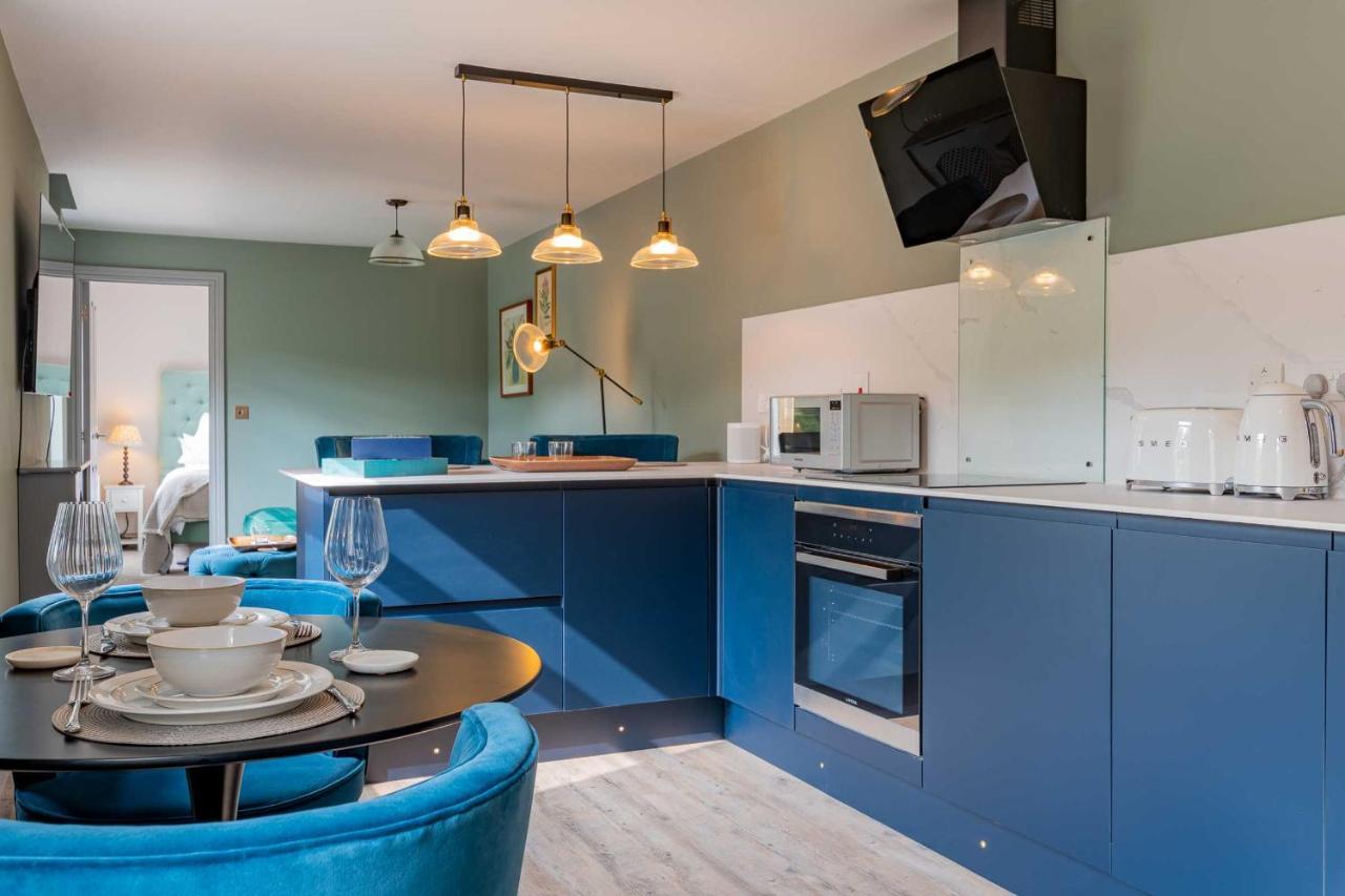 Stylish Modern 1 Bedroom, City Centre Bath Extérieur photo